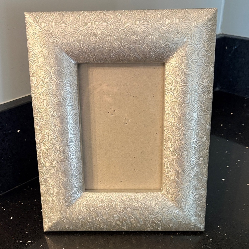 *Light Silver Grey Sheen Swirls Modern Picture Frame Glass Bridal Shabby Chic